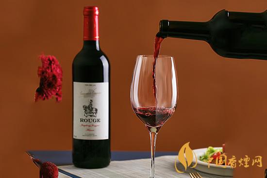 存放葡萄酒時(shí)酒瓶怎樣放置？葡萄酒存放的正確方法