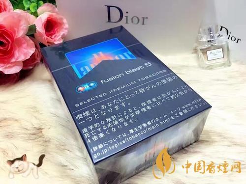 萬(wàn)寶路水蜜桃雙爆有幾個(gè)版本 萬(wàn)寶路水蜜桃雙爆多少錢(qián)一盒