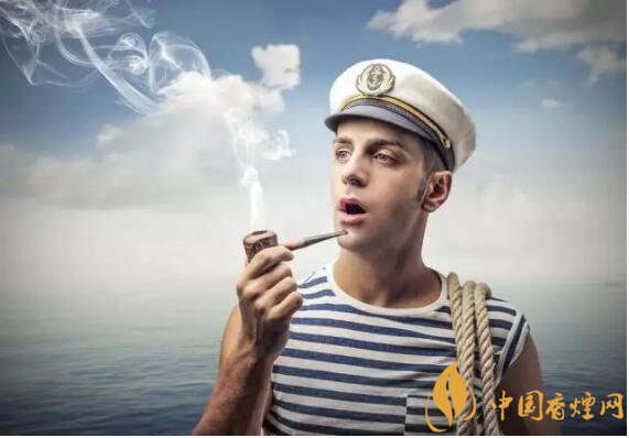 香煙夾耳朵上是怎么來的，耳夾煙是男人的專利